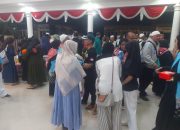 Pelukan dan Tangis Bahagia Iringi Kepulangan Jemaah Haji Kota Banjar