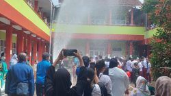 Perpisahan Siswa Kelas VI SDN 2 Hegarsari Digelar Sederhana dan Meriah di Lingkungan Sekolah
