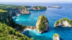 Cari Tempat Bulan Madu? Ini 10 Destinasi Romantis di Indonesia